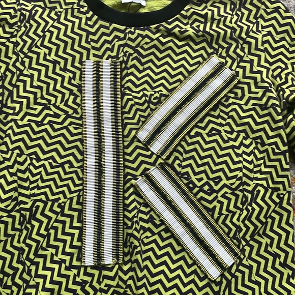 Kenzie sweatshirt size S - Picture 2 of 4